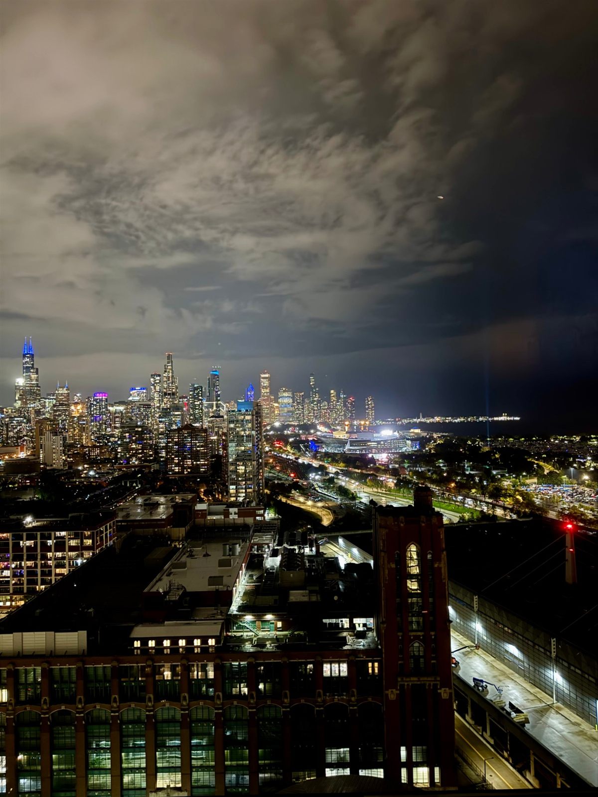 Chicago skyline at night